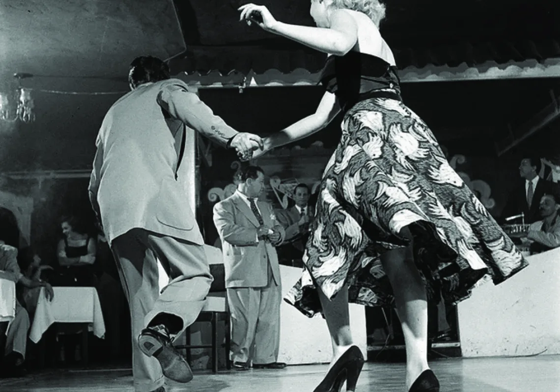 Encontrar pareja en Málaga con Salsa